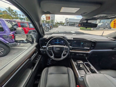 2023 Chevrolet Silverado 1500 4WD Crew Cab Short Bed LT Trail Boss