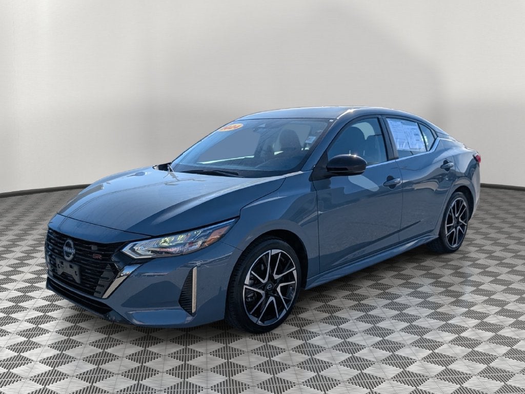 2024 Nissan Sentra SR Xtronic CVT