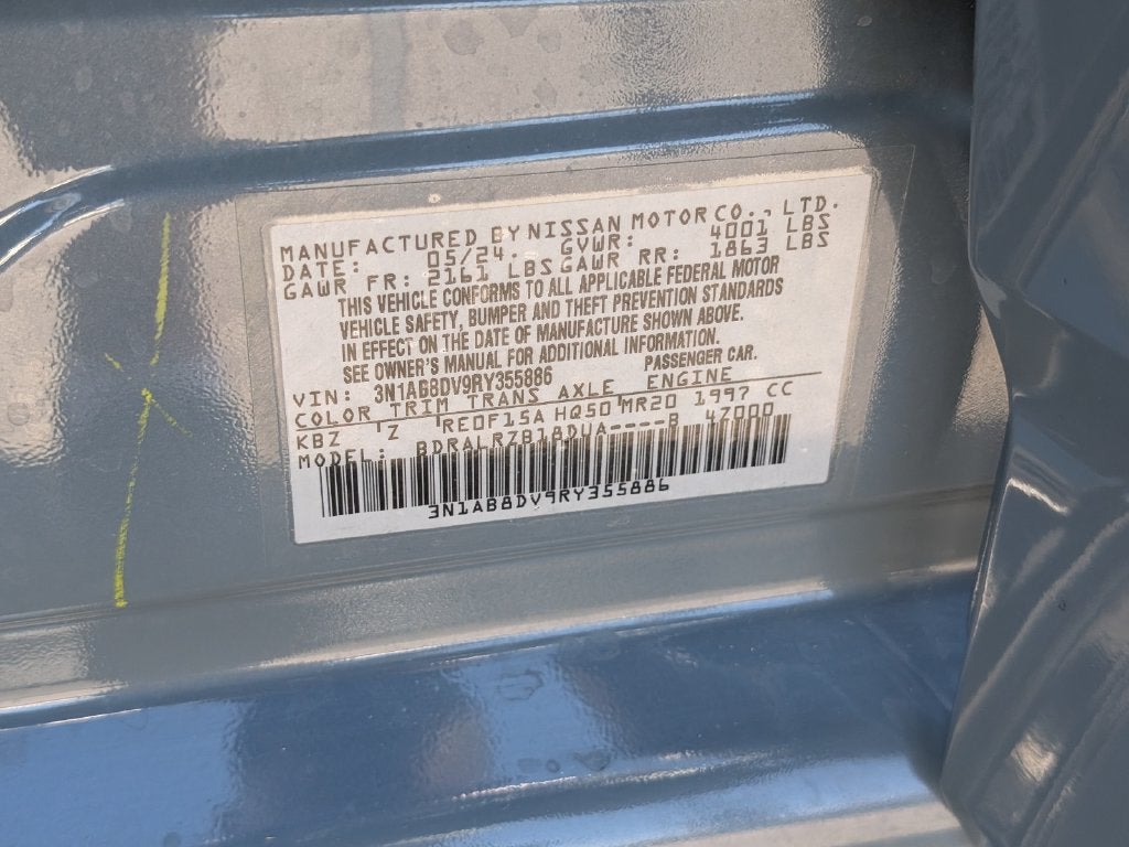 2024 Nissan Sentra SR Xtronic CVT