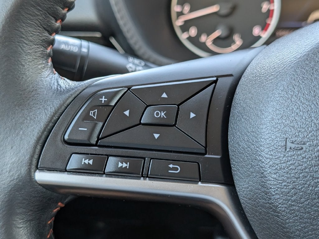 2024 Nissan Sentra SR Xtronic CVT