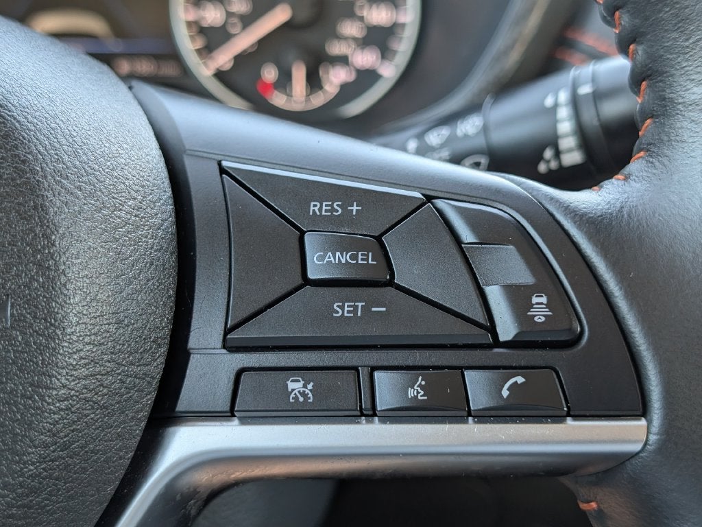 2024 Nissan Sentra SR Xtronic CVT