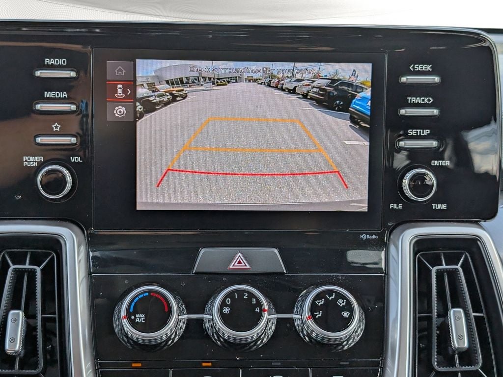 2023 Kia Sorento LX