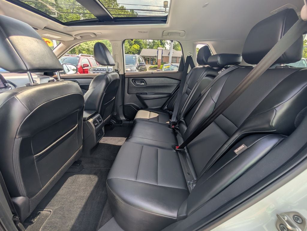 2022 Nissan Rogue SV Intelligent AWD