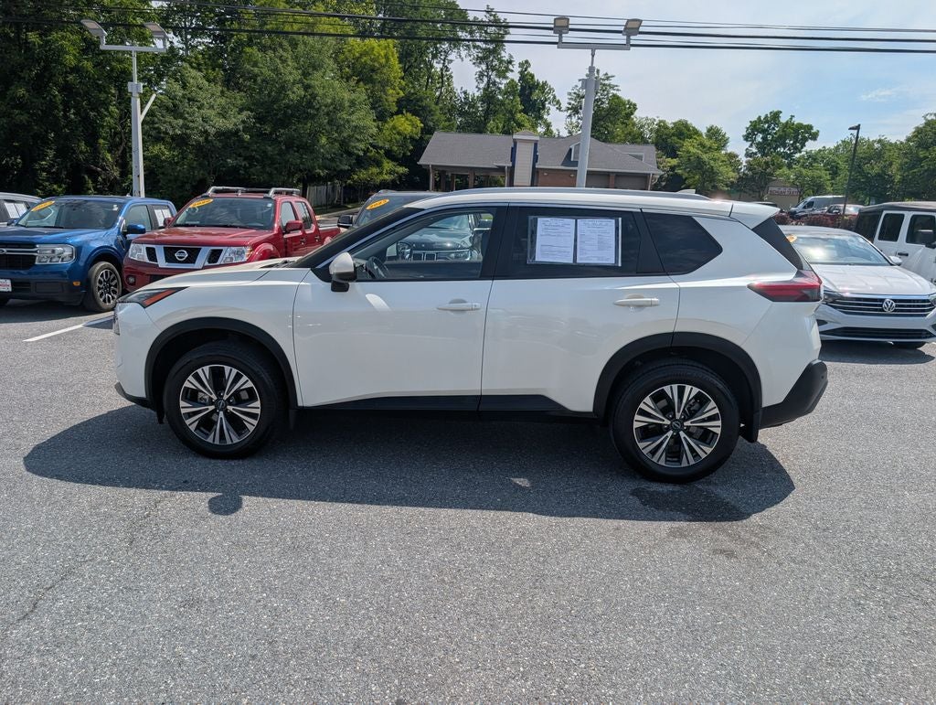 2022 Nissan Rogue SV Intelligent AWD