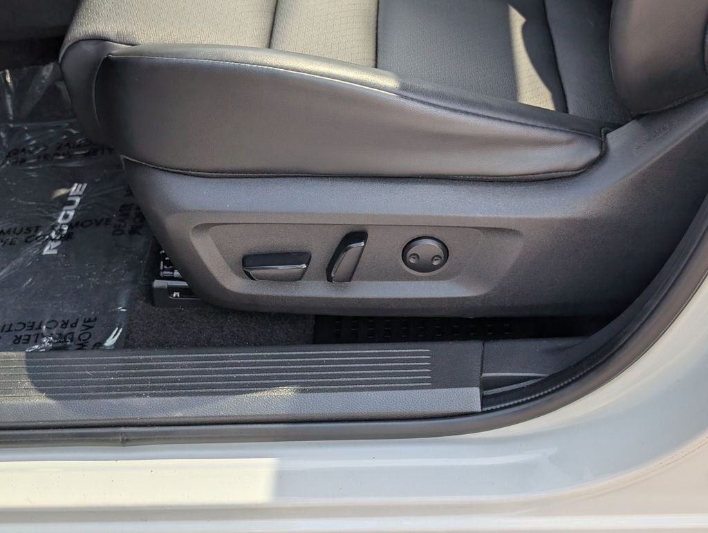 2022 Nissan Rogue SV Intelligent AWD