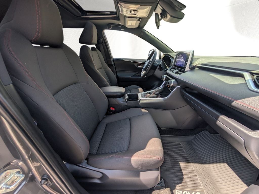 2024 Toyota RAV4 Prime SE