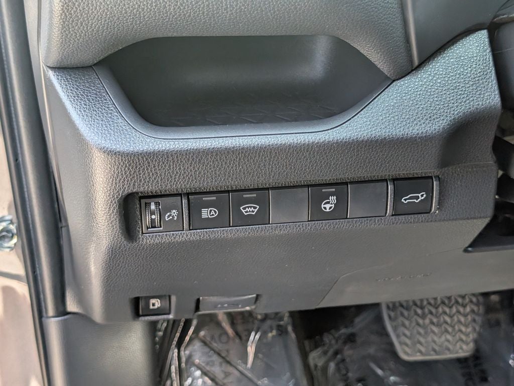 2024 Toyota RAV4 Prime SE