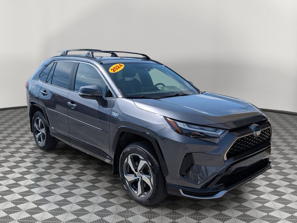 2024 Toyota RAV4 Prime SE