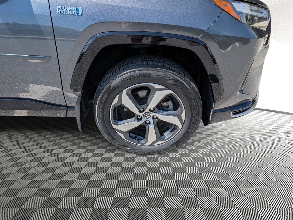 2024 Toyota RAV4 Prime SE