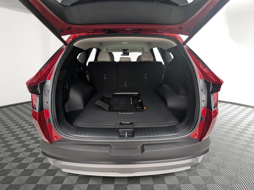 2026 Hyundai Tucson Hybrid SEL