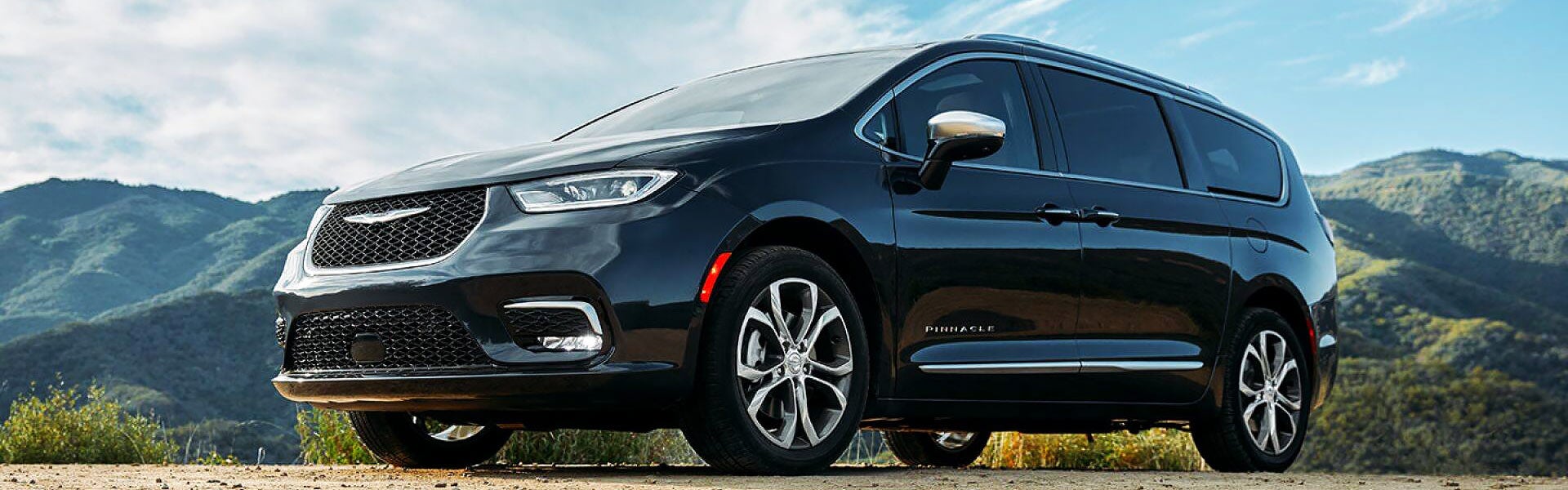 2022 Chrysler Pacifica minivan
