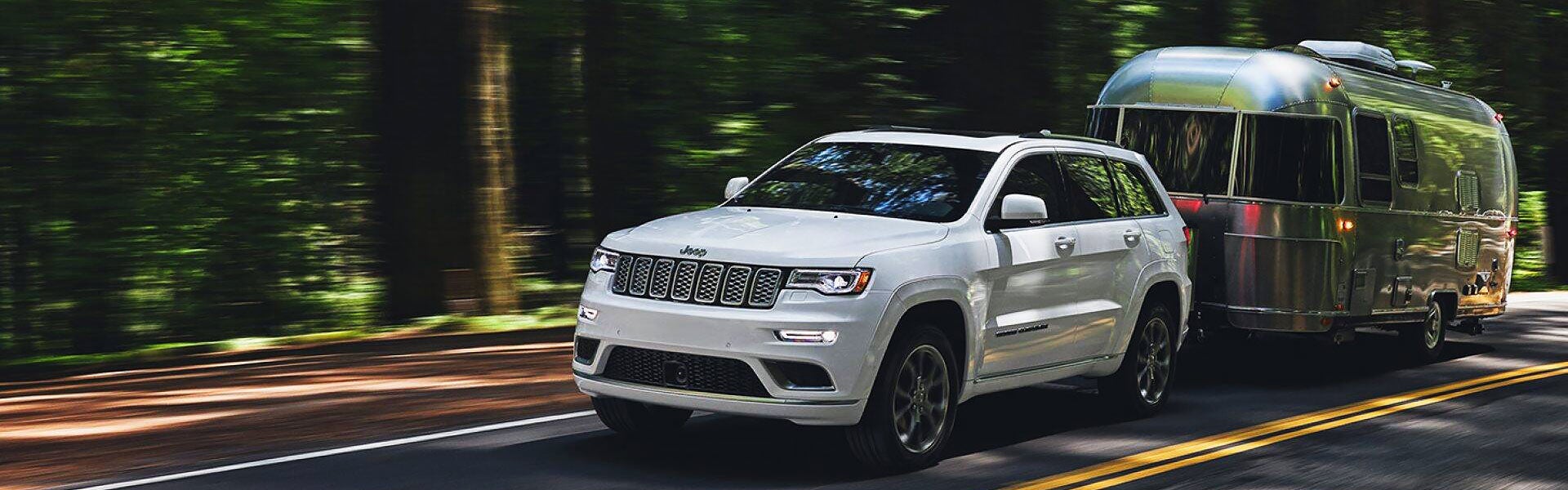 2021 Jeep Grand Cherokee midsize SUV